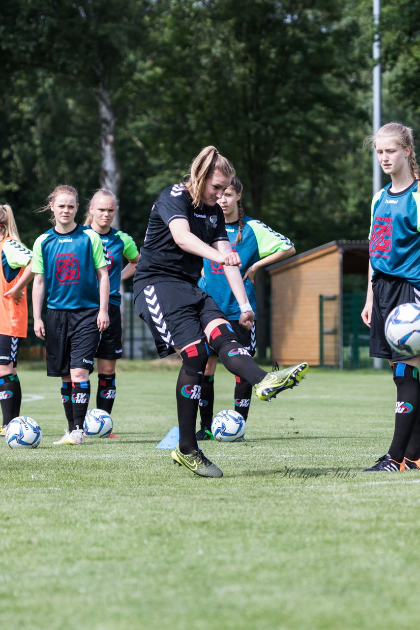 Bild 103 - wBJ Hamburger SV : SV Henstedt Ulzburg : Ergebnis: 4:2